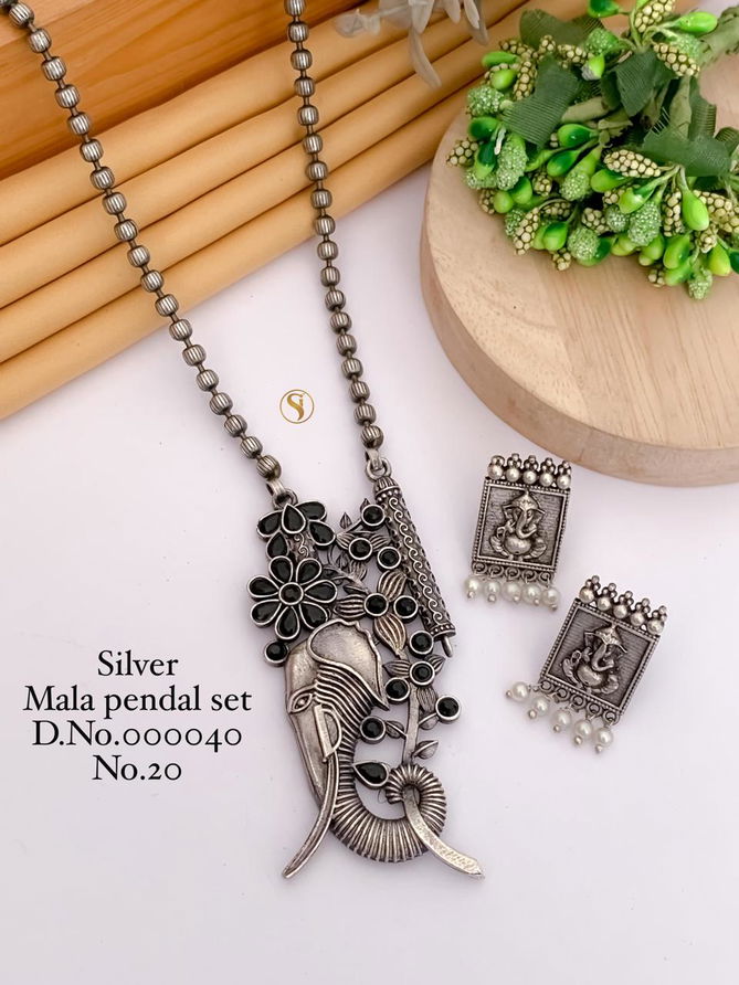 Designer Special Silver Navratri Mala Pendant Set Wholesale Shop In Surat
